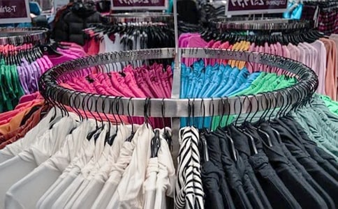 服裝店?duì)I銷策劃實(shí)習(xí)日記格式