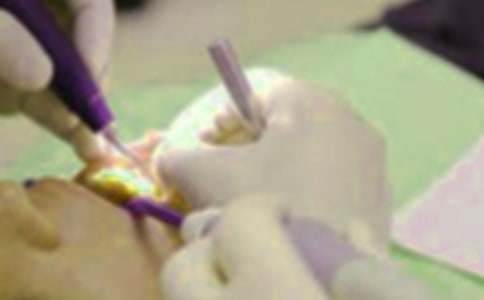 �ֲ��İ�����(j��ng)�v����700��