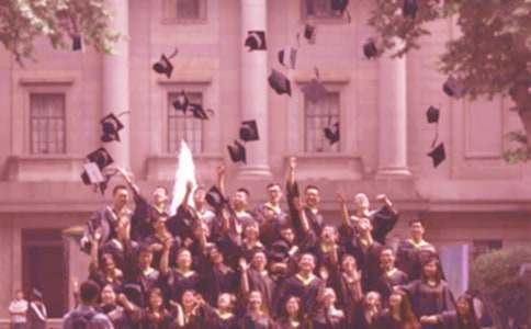 【熱門(mén)】畢業(yè)作文500字四篇