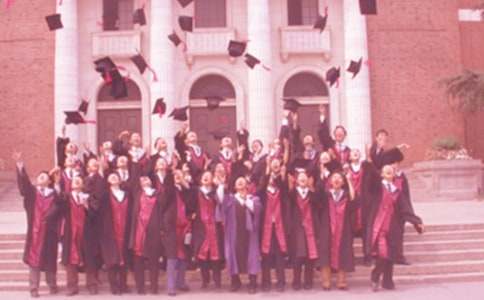 �����x�����I(y��)������300��4ƪ