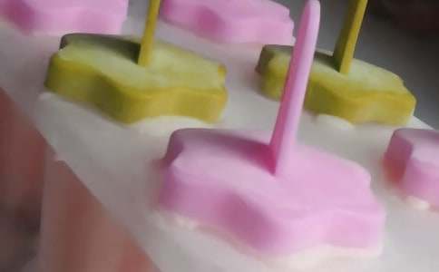 ������ζ������700��