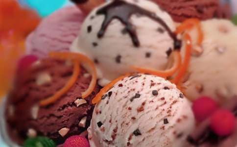 ���������600��3ƪ