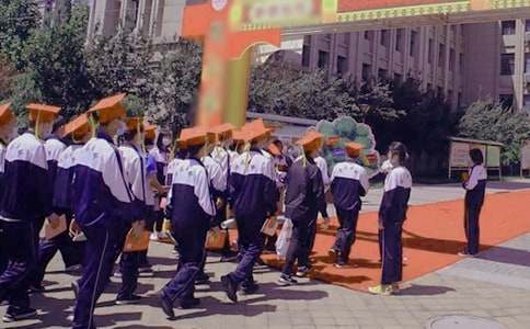 成人禮寫給最愛的你們1000字作文