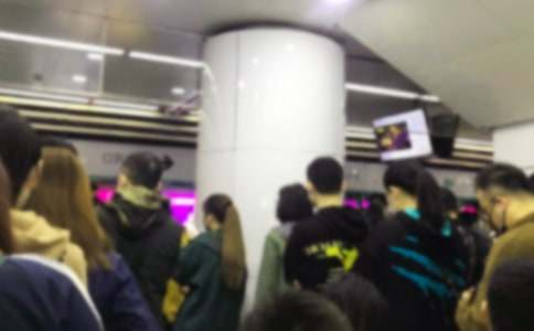 2015�괺�\����·�r���������20܇��ײ