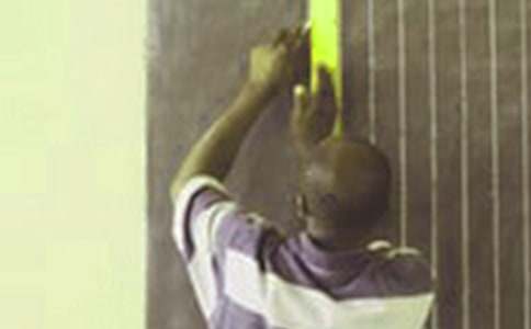 �ж���������