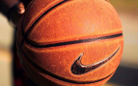 һ�����ʵĻ@���ِ����400��