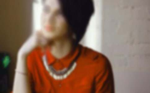 ����Ů��Ư���~�Z���\