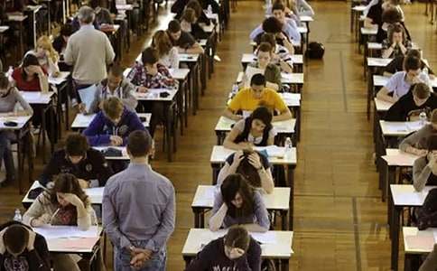 ������һ��ĩ��ԇ���ģ�ͨ��5ƪ��