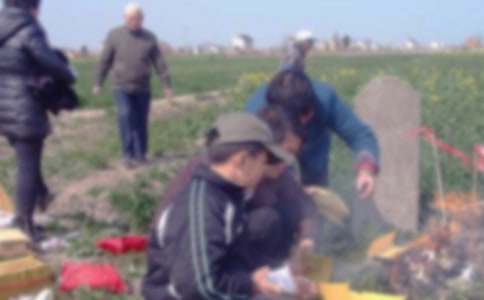 �����]����Ĺ����600��3ƪ