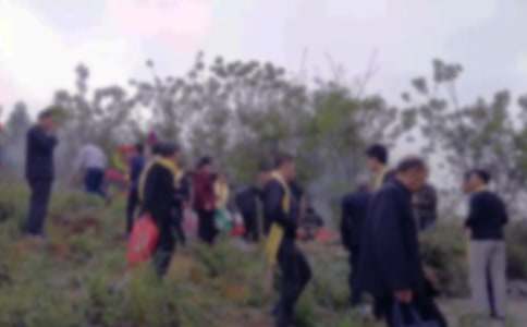 ��Ĺ��������500�֣�ͨ��10ƪ��