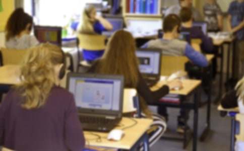 托福寫作必須掌握的十個句型