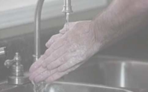 ����Ʒ��ϴ������300��4ƪ