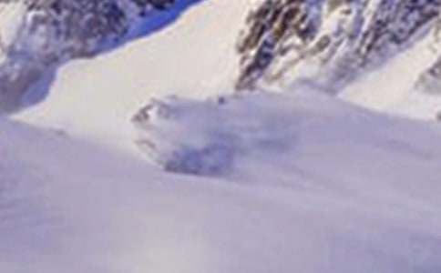 ���P(gu��n)ѩɽ����600��6ƪ