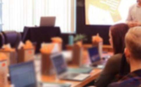 �W�����v�������v��400��