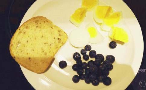 賣早餐的老奶奶作文600字