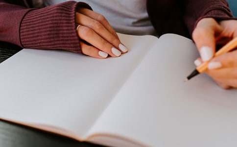 寫人的三年級作文200字(通用67篇)